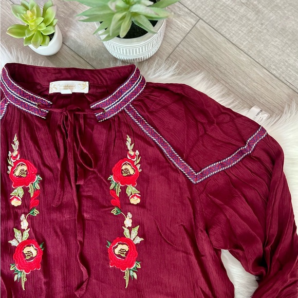 Suzanne Betro Tops - SUZANNE BETRO weekend | NWOT Maroon Embroidered Peasant Blouse (L)